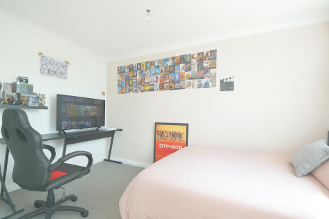 Bed2NEW.PNG
