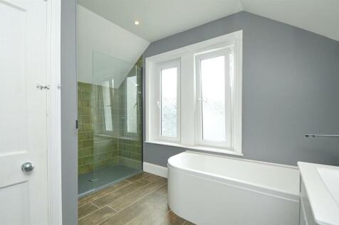 resizedBathroom2.jpg