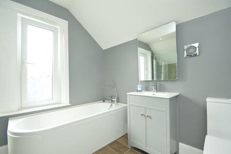 resizedBathroom1.jpg