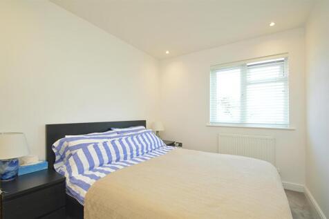 resizedBed1a.jpg