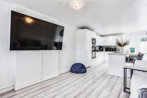 ThroughLoungeKitchen