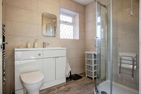 En Suite Shower Room