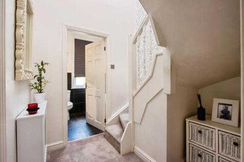 1st Floor Landing