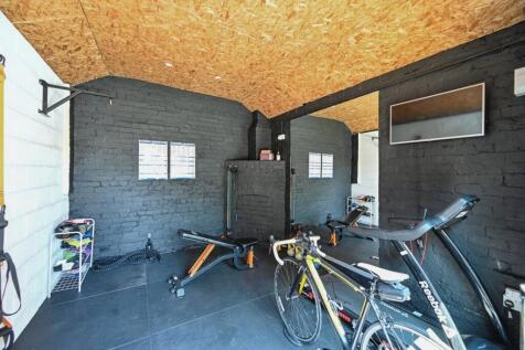 Outbuilding
