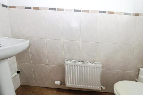 En Suite Cloakroom