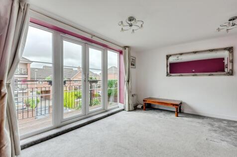 Reception/Bedroom
