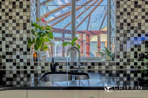 Kitchen 6.jpg