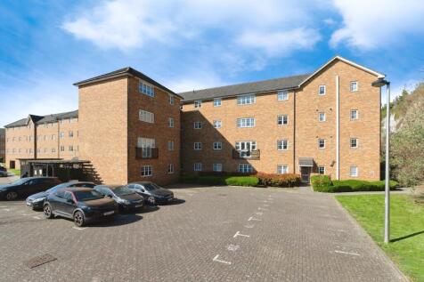 173caspianwaypurfleetonthamesrm191la14