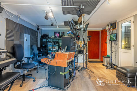 Studio