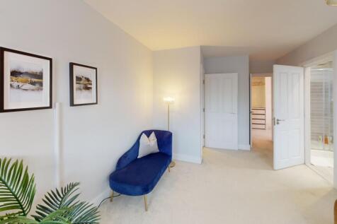 bedroom1master2