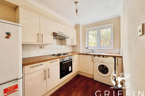 4d31b936kitchen1