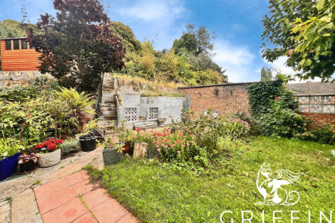 10943f04gardenm