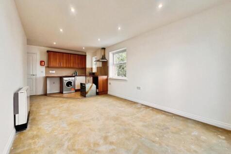 e56b8226living20room205