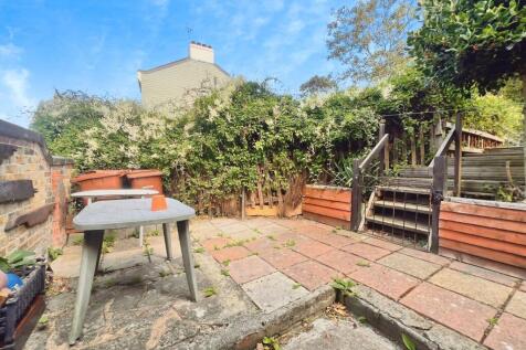 549a2812garden