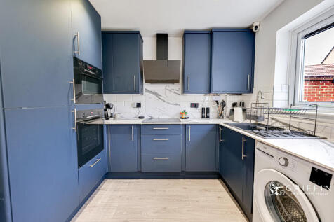 3p1976140p1976144maxstephensonsconflictedcopy202510191