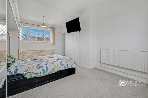 12p1976461p1976465png