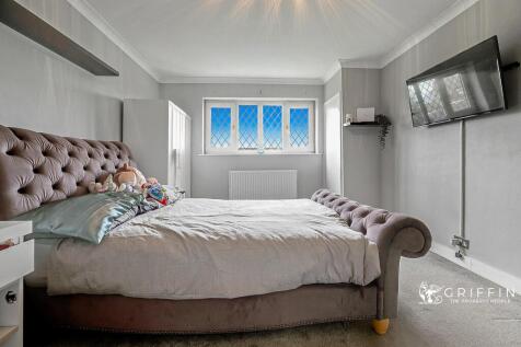 13p1976471p1976475png