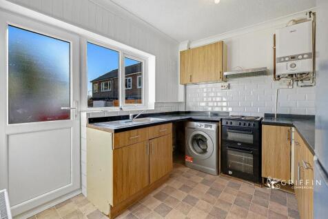 2p1988079p1988083png