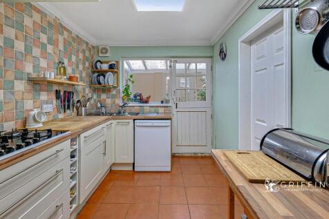 13p2041068p2041072png