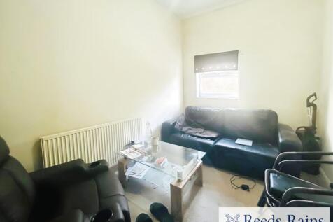 Flat Three Living