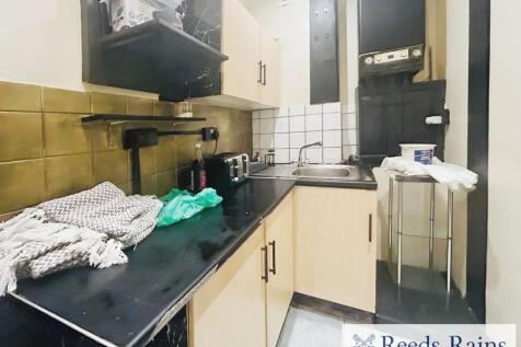 Flat Four Kitchen