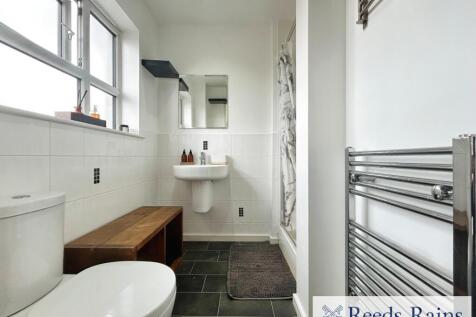Bedroom One Ensuite