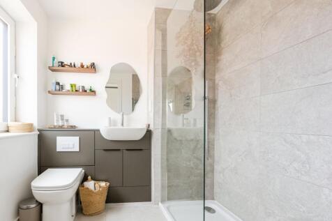 Ensuite Shower Room