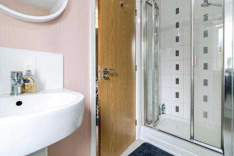 Bedroom One Ensuite
