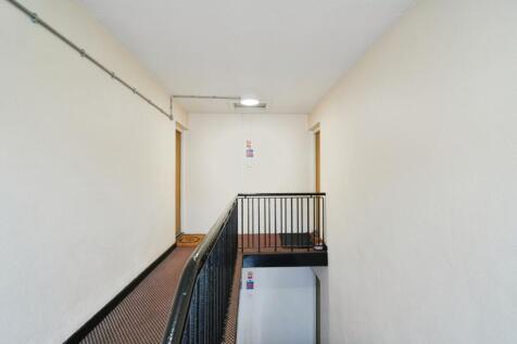 Communal Landing