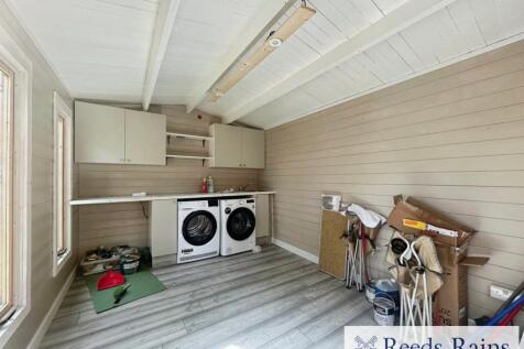 Outbuilding