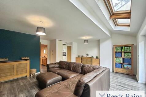 Living Dining Room