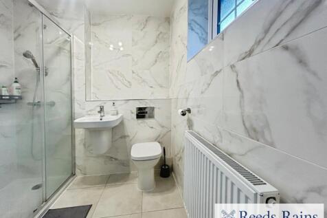 Ensuire Shower Room