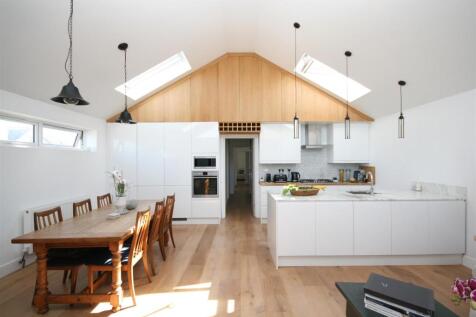 Open Plan Living Accommodation