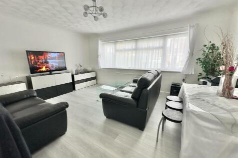Lounge Dining Room