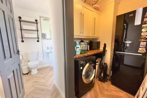 Utility / Bathroom