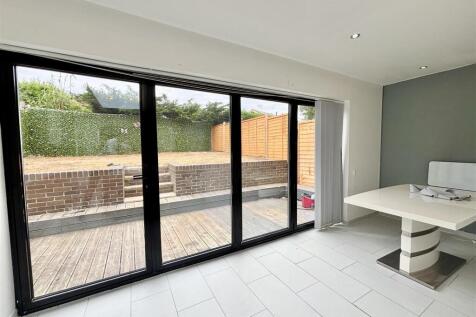 Tri-Fold Doors