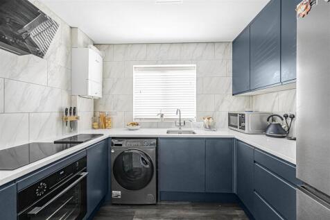 Fitted Kitchen