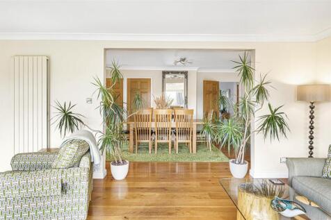 Lounge to Dining Room