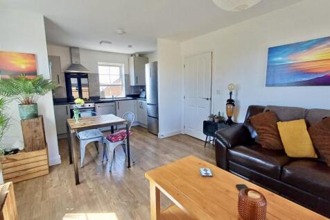 Open Plan Lounge/Kitchen