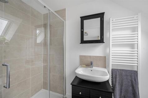 Ensuite Shower Room