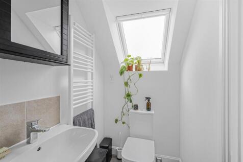 Ensuite Shower Room