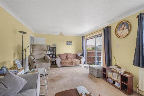 Lounge / Dining Room