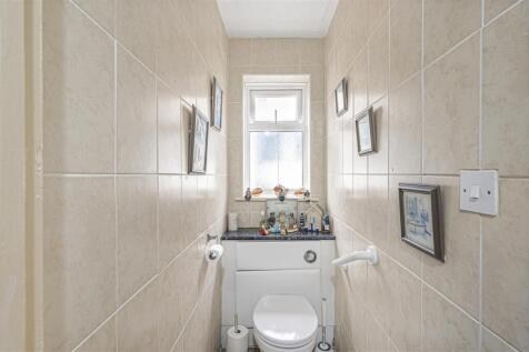 Separate WC