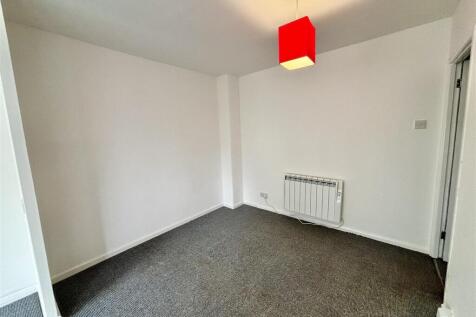 Studio Room