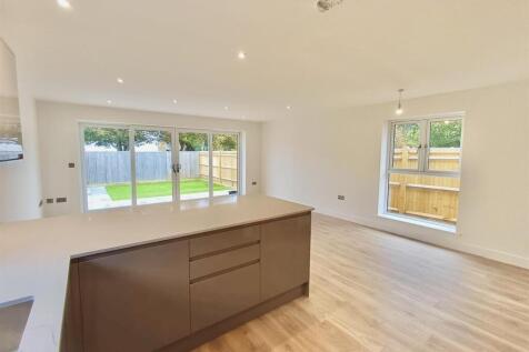 Lounge/Diner/Kitchen