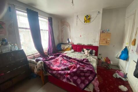 IMG-20241028-WA00...