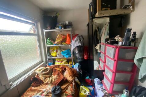 IMG-20241028-WA00...