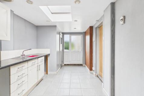 CAM04578G0-PR0030...