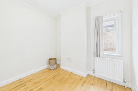 CAM04578G0-PR0030...