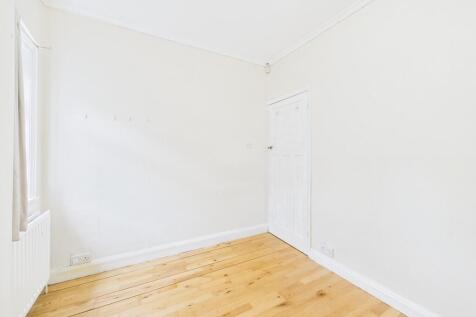 CAM04578G0-PR0030...